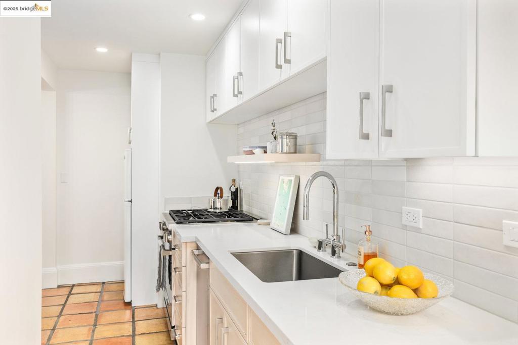 ELMWOOD - Residential