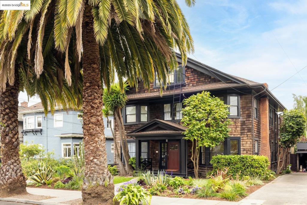ELMWOOD - Residential
