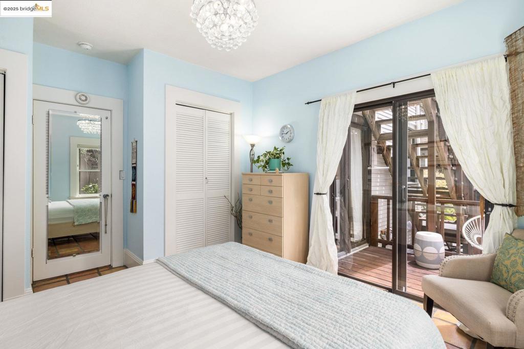 ELMWOOD - Residential