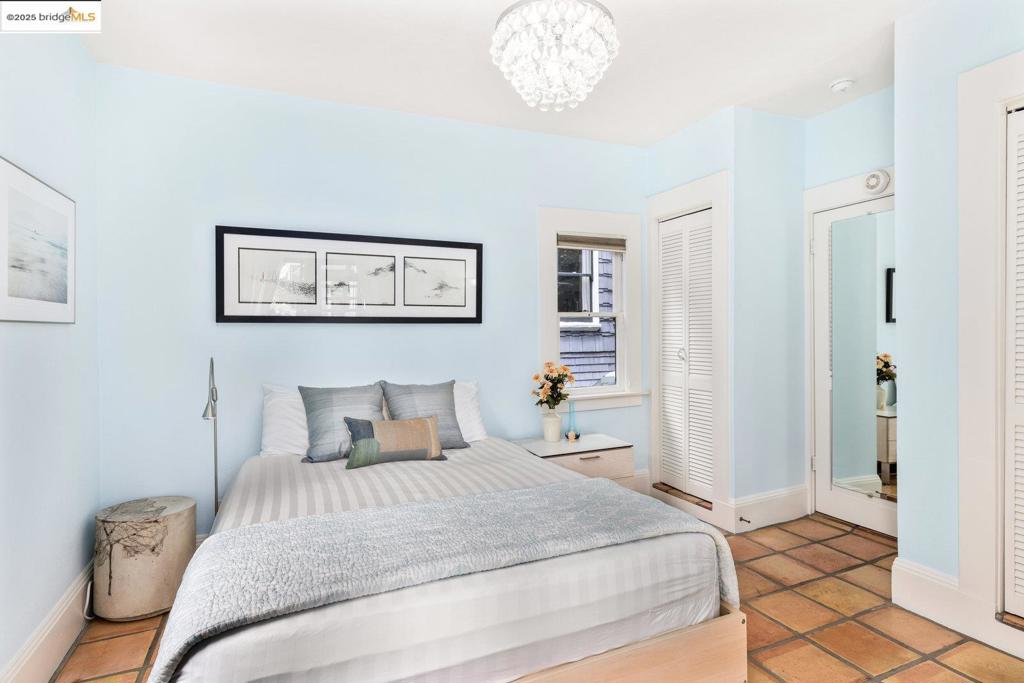 ELMWOOD - Residential