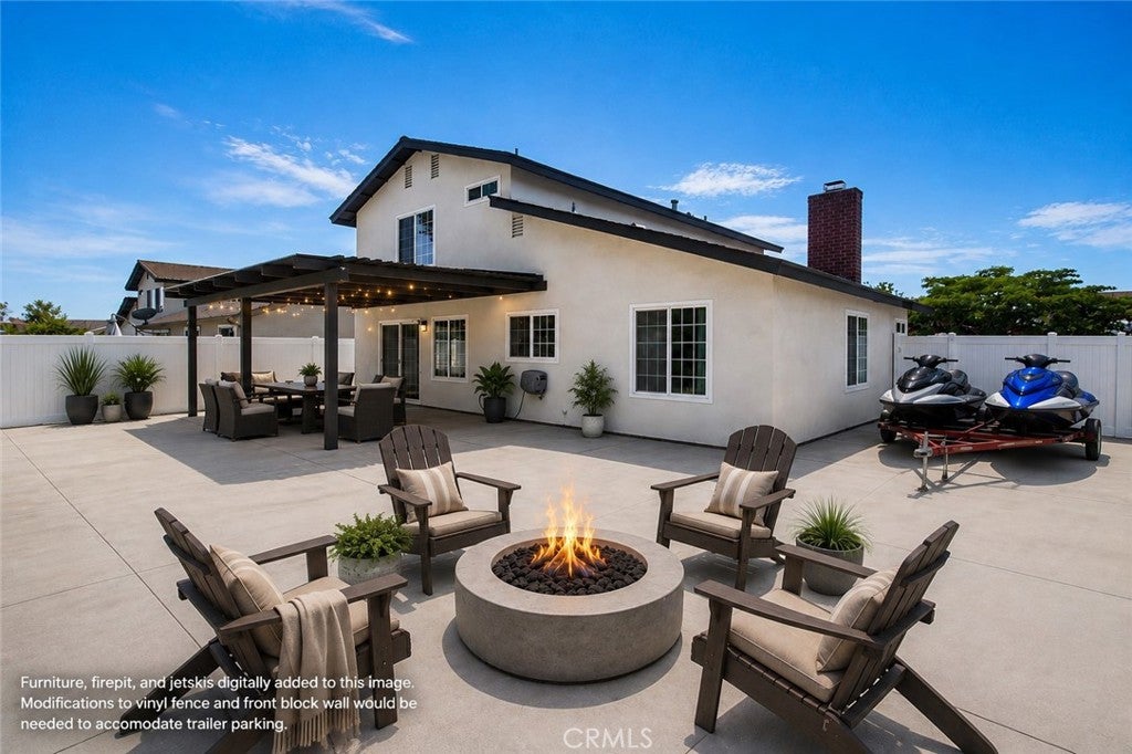 1810 Manzanita Court
