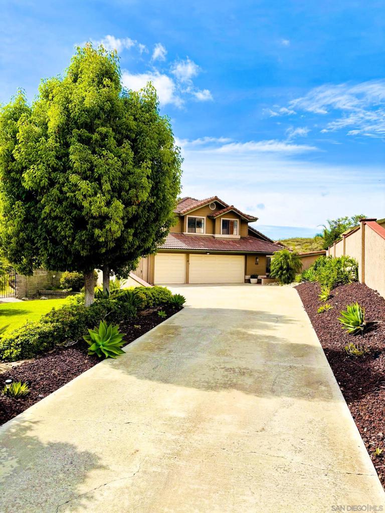 672 CHATEAU PLACE