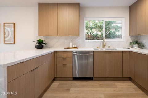 Tiny photo for 5551 Lake Lindero Drive, Agoura Hills, CA 91301 (MLS # 226004924)