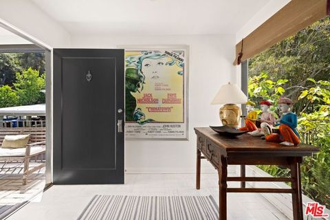 Photo of 5733 Valley Oak Drive, Los Angeles, CA 90068 (MLS # 26672983)