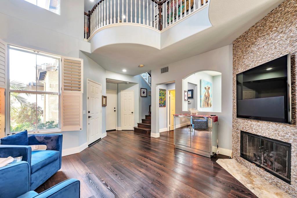 6847 Adolphia Dr.