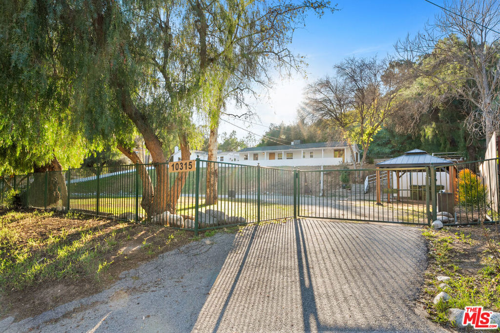 10311 Wheatland Avenue