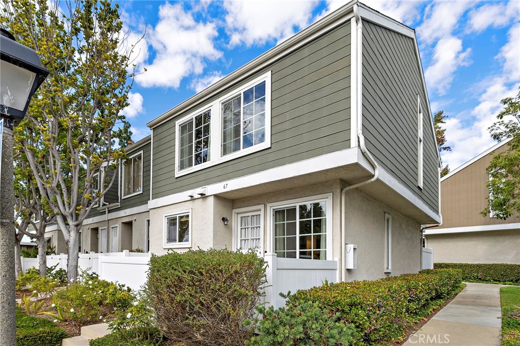 67 Abbeywood