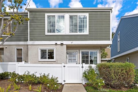 Photo of 67 Abbeywood LN, Aliso Viejo, CA 92656 (MLS # OC26098349)