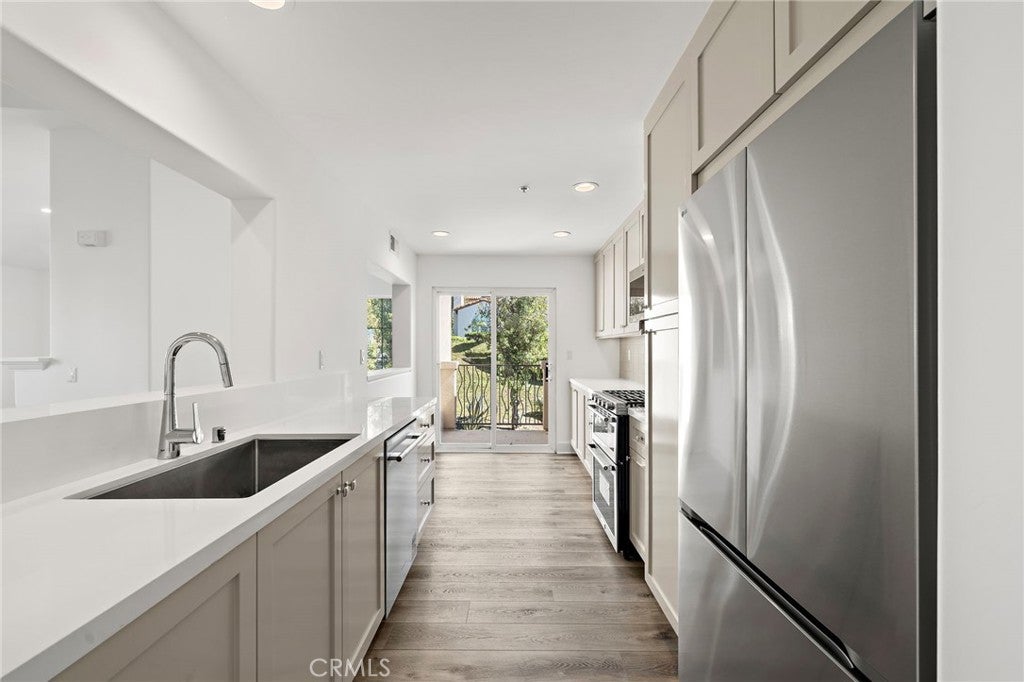 3 Merano Court