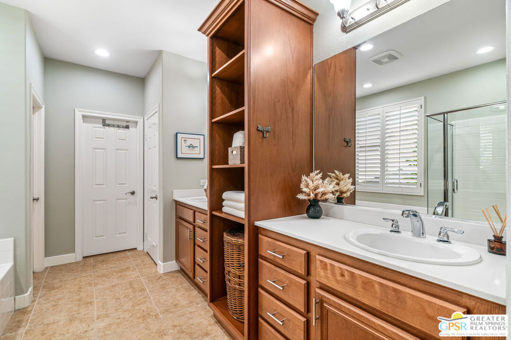 The Gallery - Residential