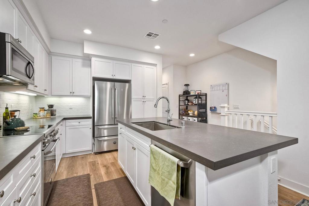 1103 Makena Way