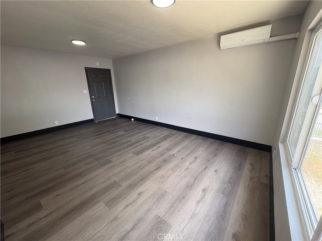 2001 E Wilshire Avenue 4