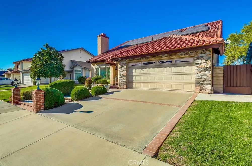 Saugus, California 91350, United States, 4 Bedrooms Bedrooms, ,3 BathroomsBathrooms,Residential,Active,244805