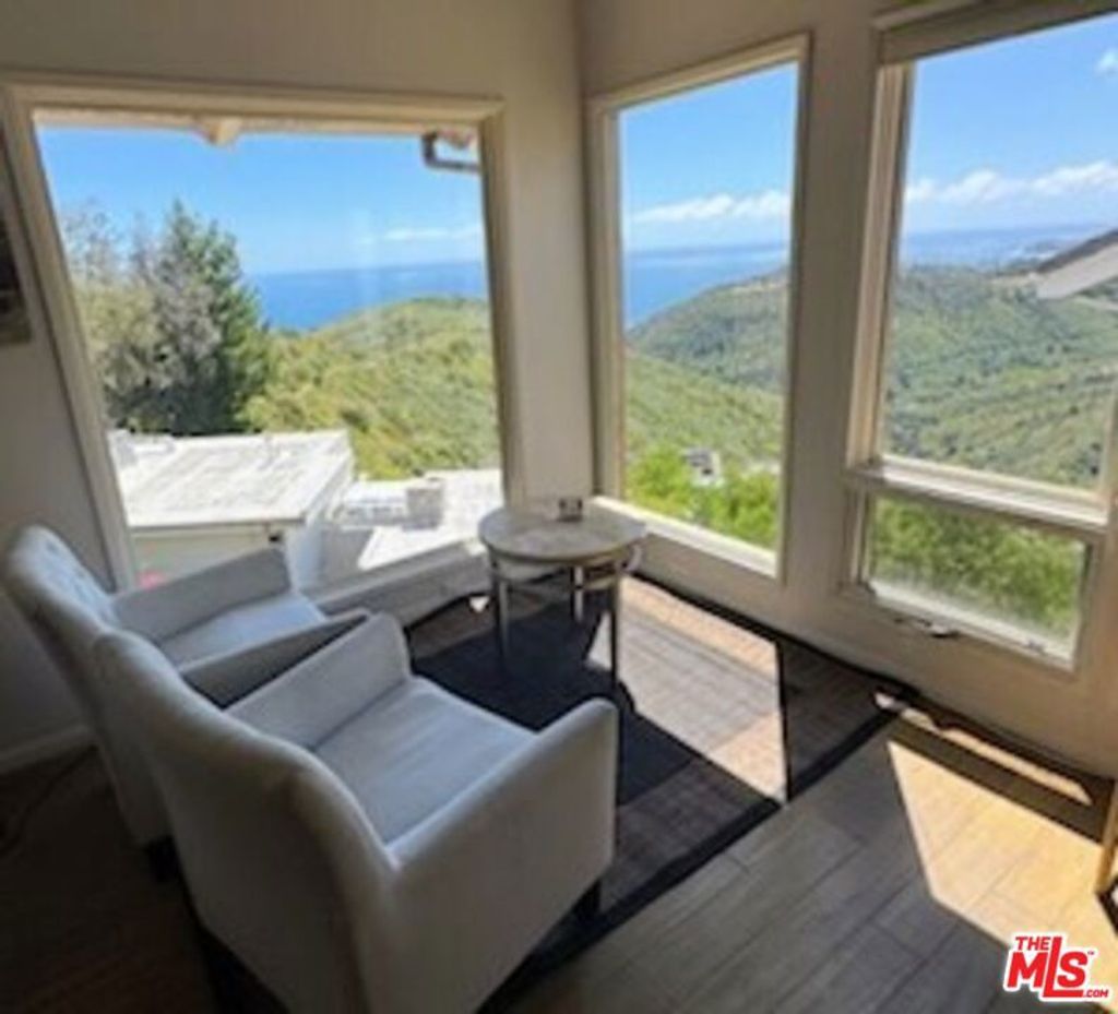 Photo of 2965 Seabreeze Drive, Malibu, CA 90265 (MLS # 26670863)