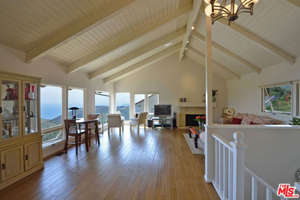 Photo of 2965 Seabreeze Drive, Malibu, CA 90265 (MLS # 26670863)