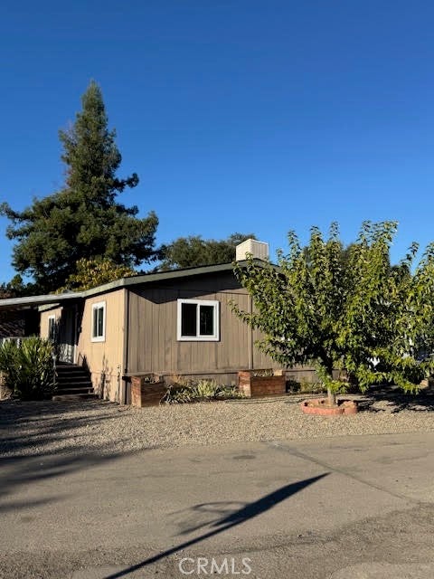 5935 Live Oak