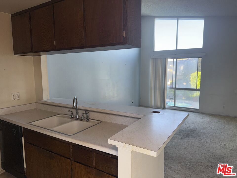 802 Coriander Drive B