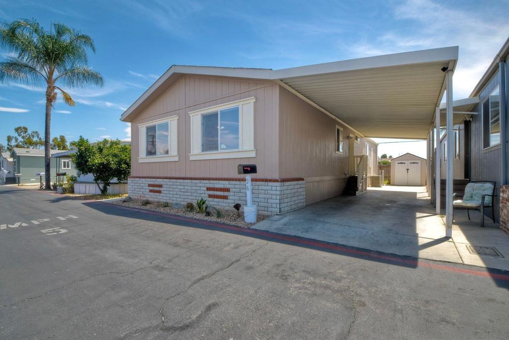 26 Bahama Dr