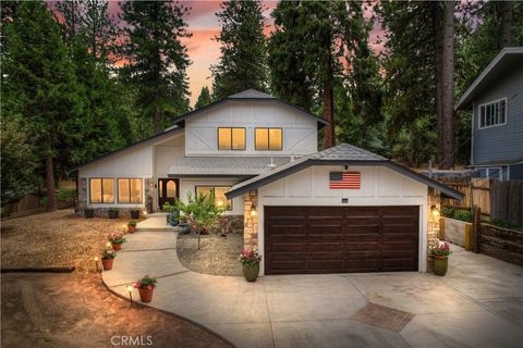 Photo of 120 Pine Ridge Road, Crestline, CA 92325 (MLS # IG25273250)