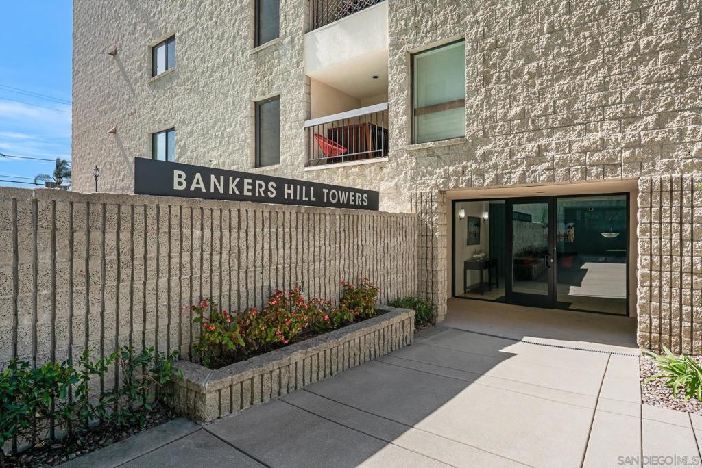 3570 First Ave 19