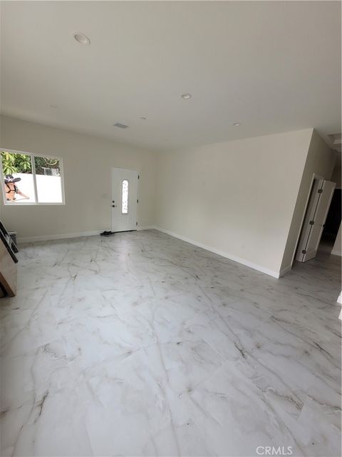 Photo of 8002 Shirley Avenue, Reseda, CA 91335 (MLS # SR26000889)