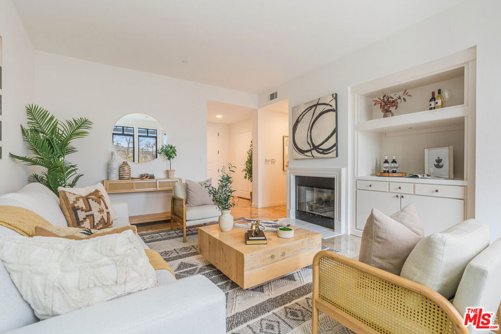 5625 W Crescent Park 335