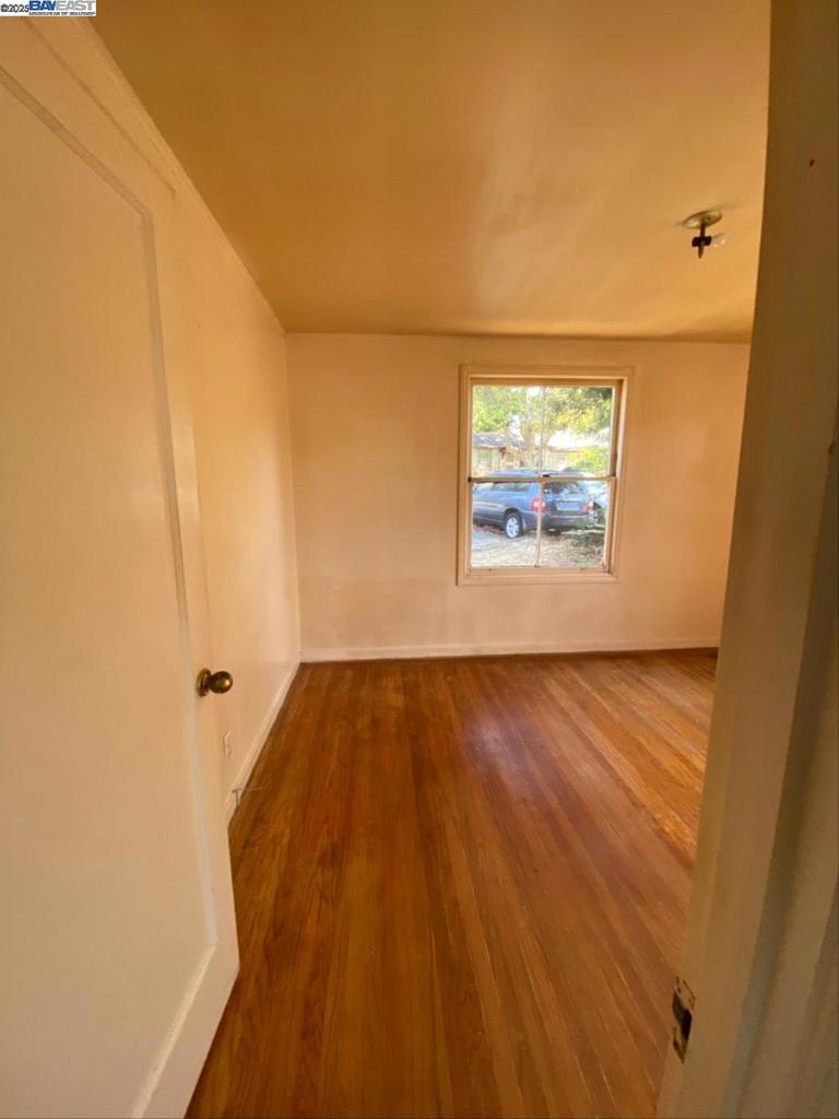 WEST MANOR - Residential