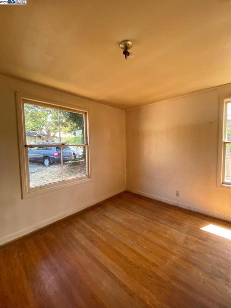 WEST MANOR - Residential