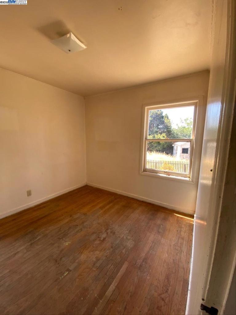 WEST MANOR - Residential