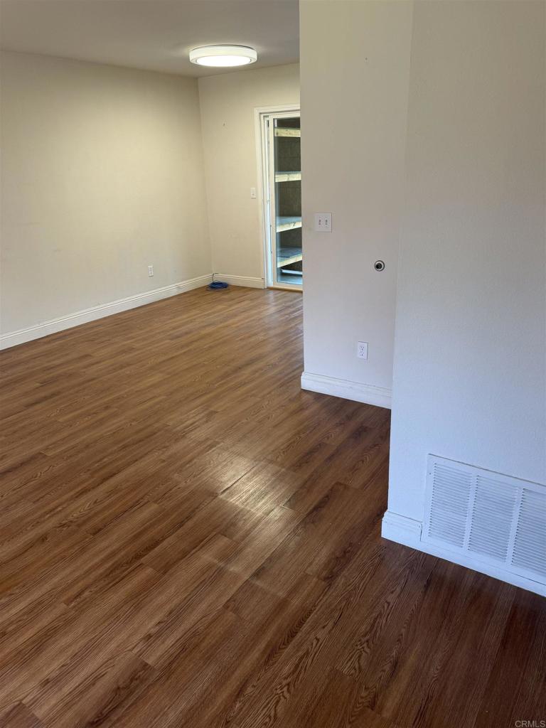 1652 E Summertime Drive 2