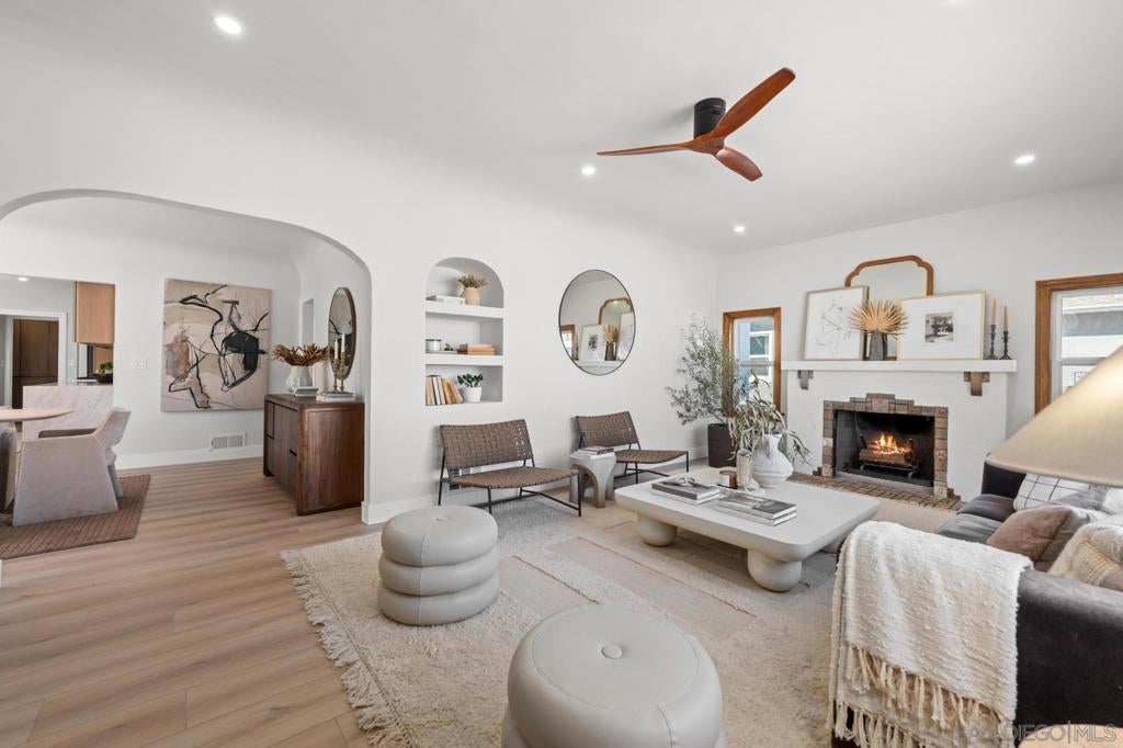 4866 Sussex Dr, San Diego CA 92116