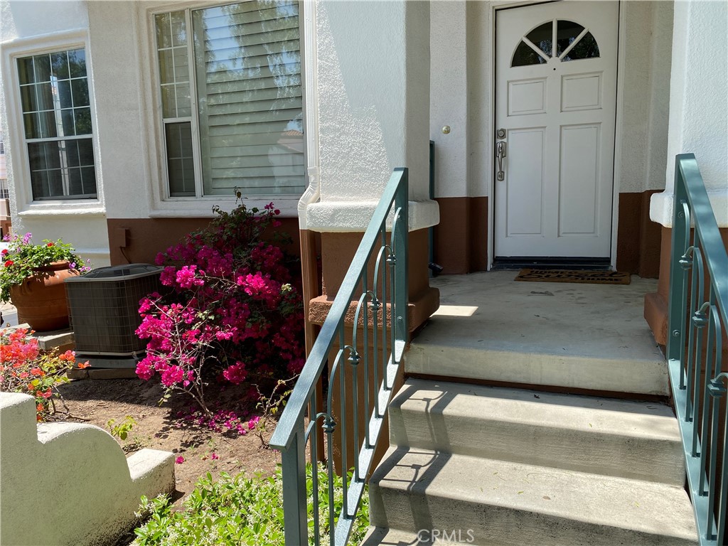 2873 Ballesteros Lane