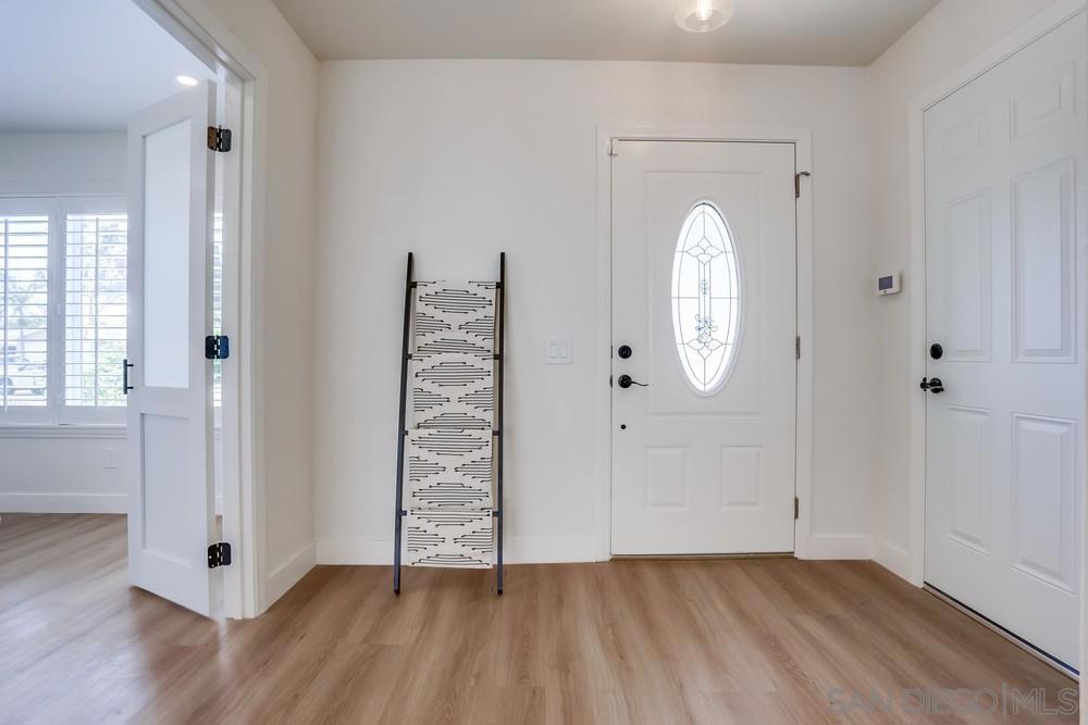 10449 Baywood Ave