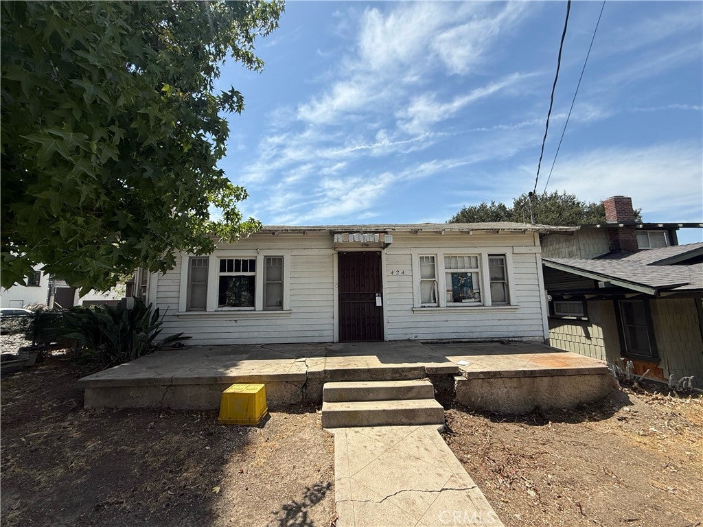 424 E Avenue 39