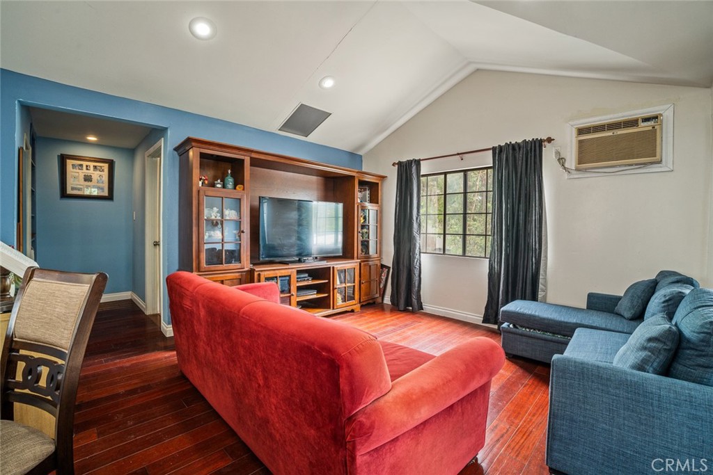 5234 Newtonia
