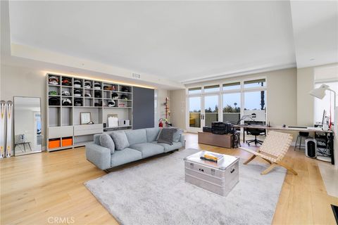 Photo of 920 Granite Drive #412, Pasadena, CA 91101 (MLS # AR26112368)