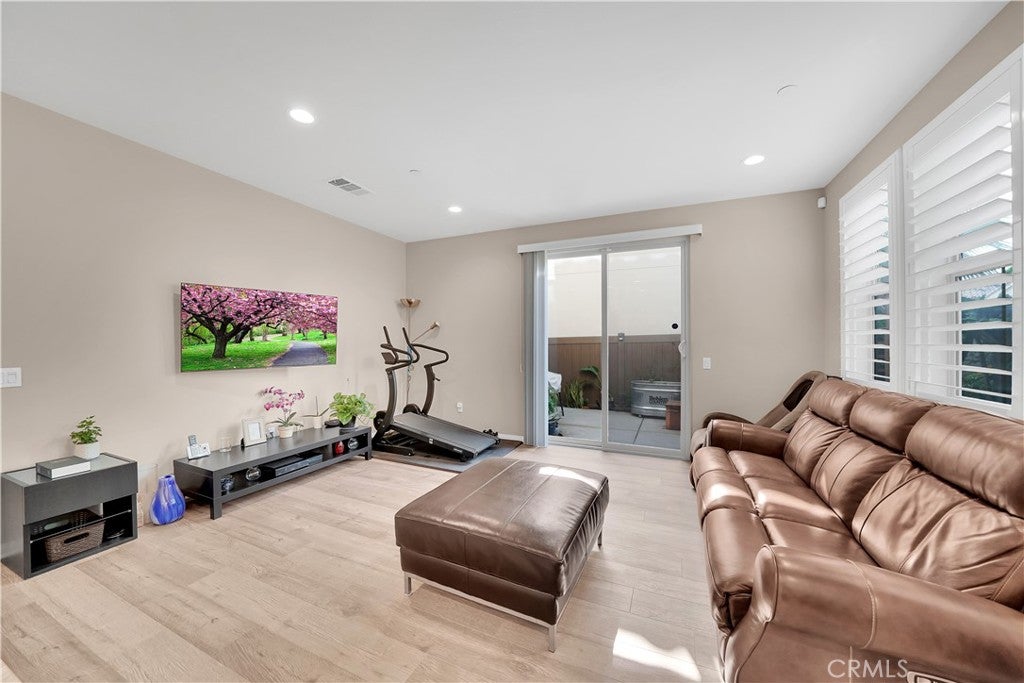 14341 Hibiscus Court