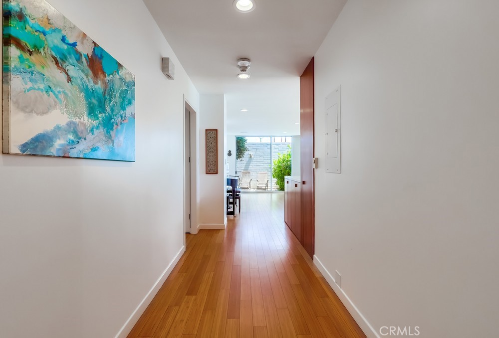 2999 E Ocean Boulevard 120