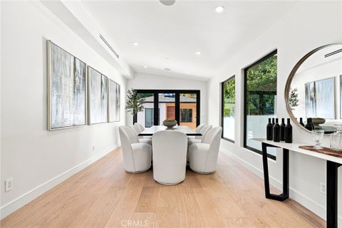 Tiny photo for 14627 Huston ST, Sherman Oaks, CA 91403 (MLS # SR26158016)