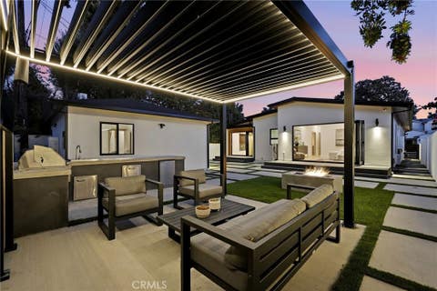 Tiny photo for 14627 Huston ST, Sherman Oaks, CA 91403 (MLS # SR26158016)