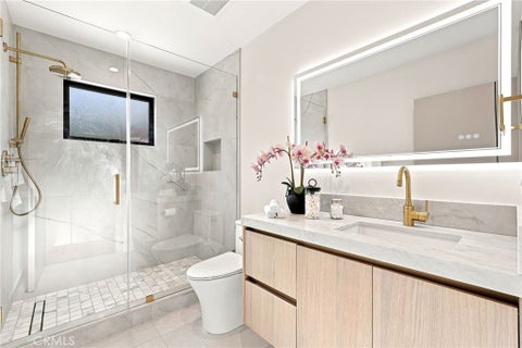 Tiny photo for 14627 Huston ST, Sherman Oaks, CA 91403 (MLS # SR26158016)