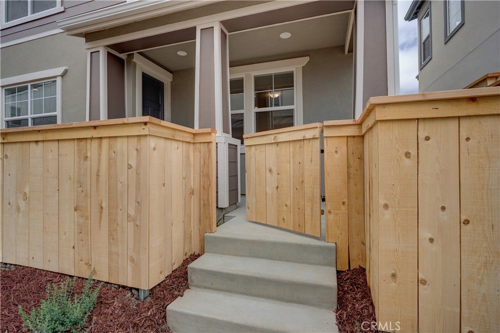 256 Memphis Belle Way