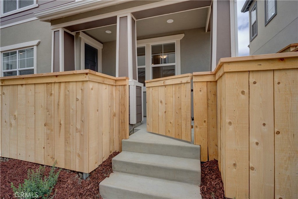 256 Memphis Belle Way