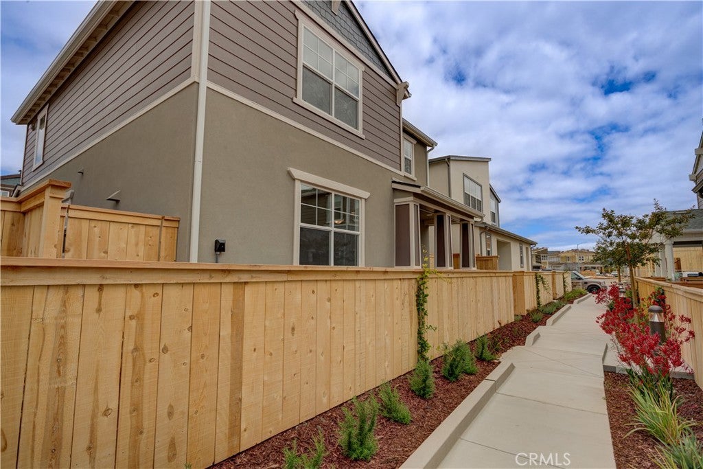 256 Memphis Belle Way