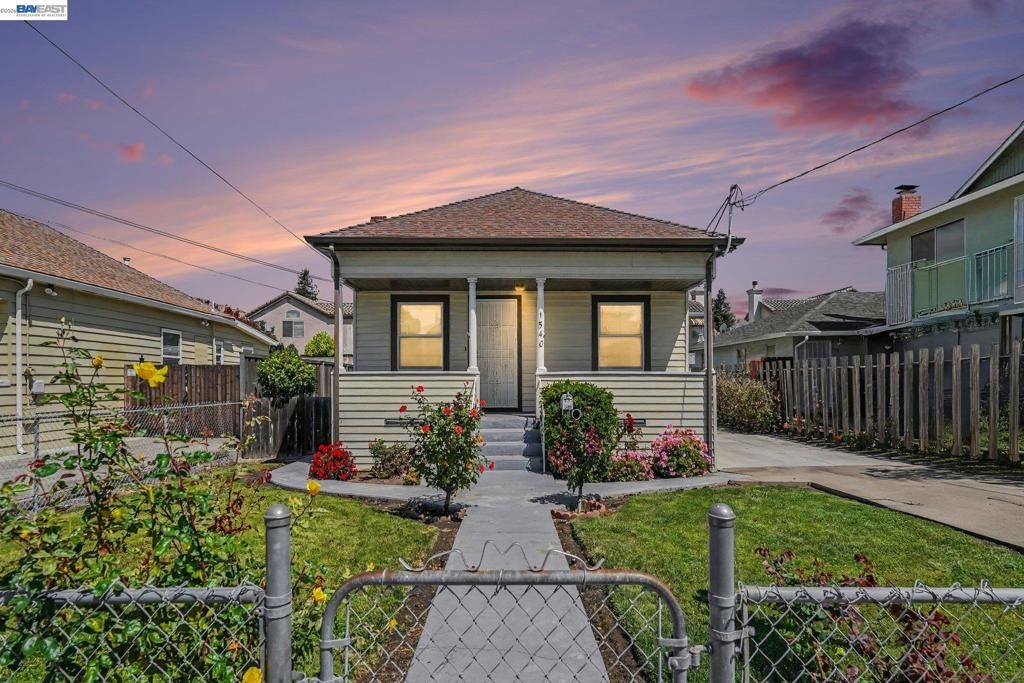 1540 Orchard Ave