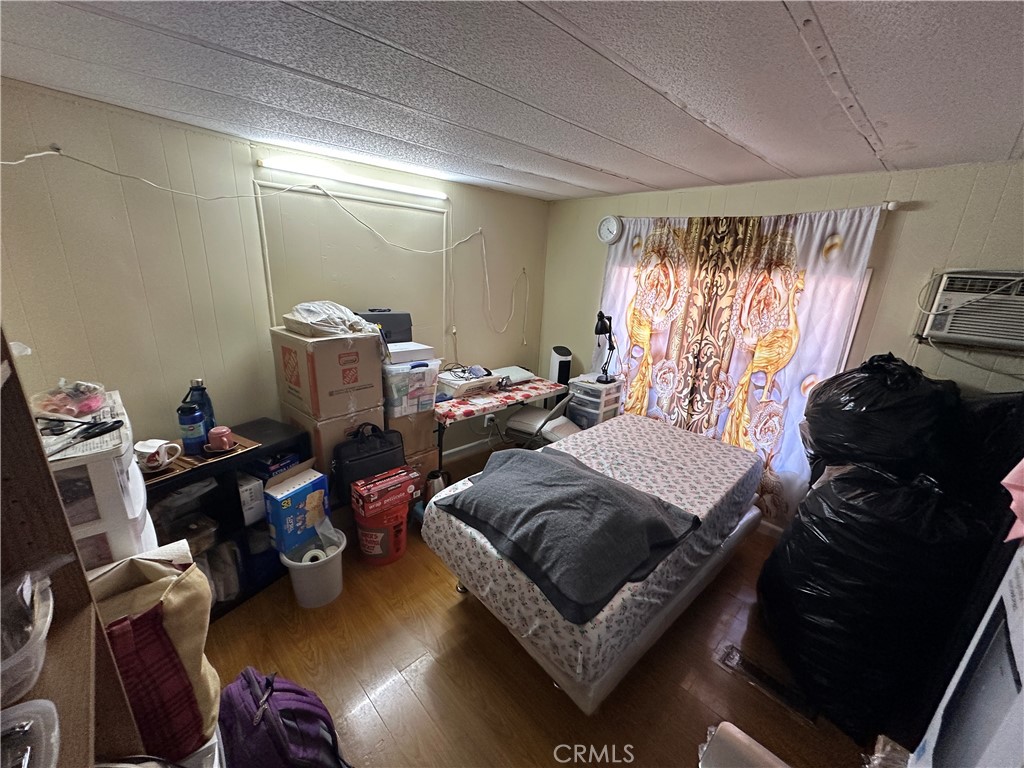 14300 Clinton Street 61