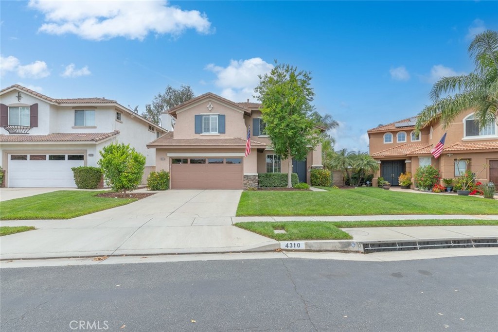 4310 Leonard Way
