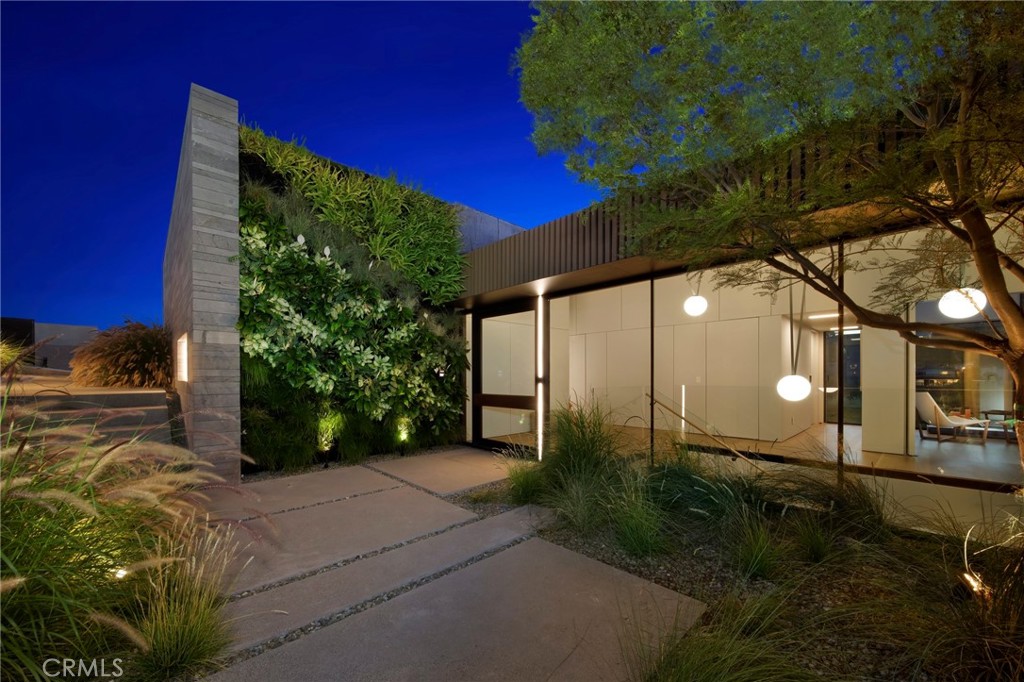 1000 Oriole Drive