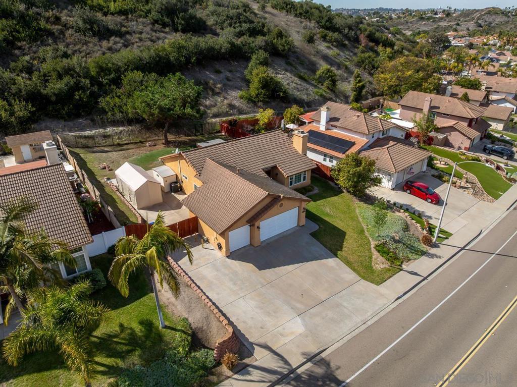 548 CANYON Dr.