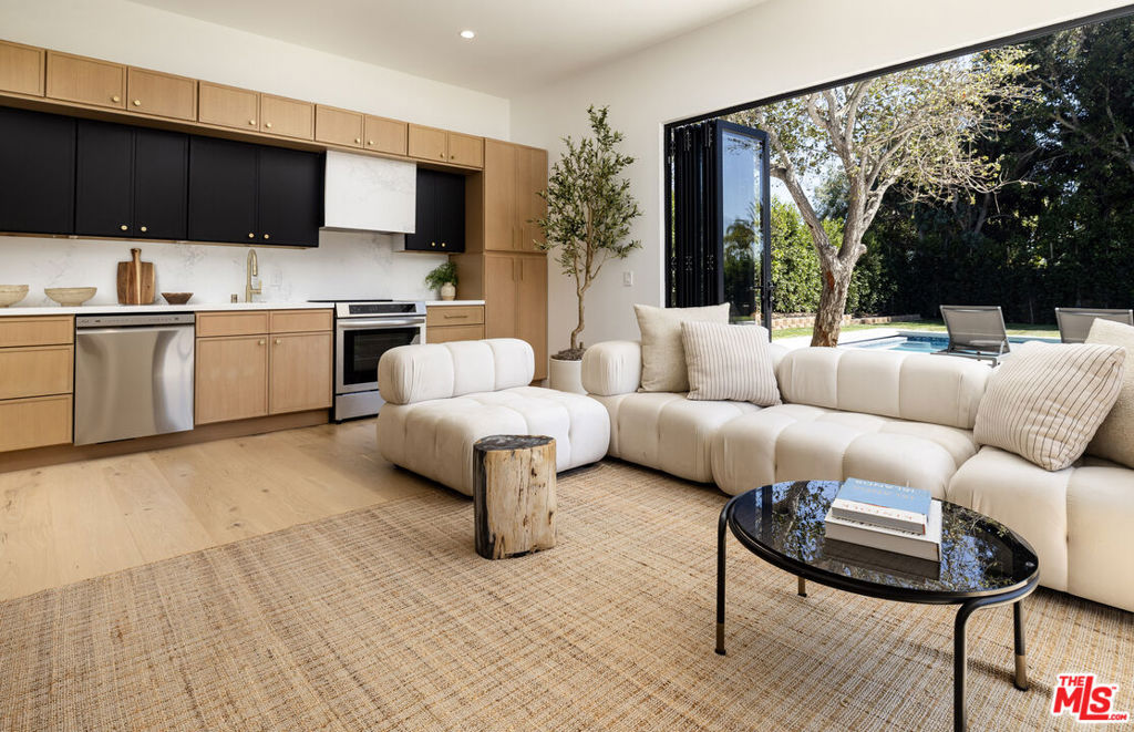 Rancho San Antonio - Residential